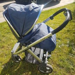 grey and blue colour.

includes Carry Cot & colour pack so you can change colour of hood and cover.

also includes two rain covers.
one for if using pram seat and one for if using carry cot.

pram has 3 height adjustments
foot rest is adjustable

includes insert for newborn

adjustable handle.
the seat can be situated so baby faces forward or faces parent pushing them.

storage at bottom.
including plain black changing bag to go with pram.

the pram folds down with ease to go in car or storage
