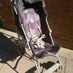 Chicco London pushchair with cosy toes insert included. Very well used but still got lots of life left. Wheels need a wash down but otherwise in good condition. Collection only.