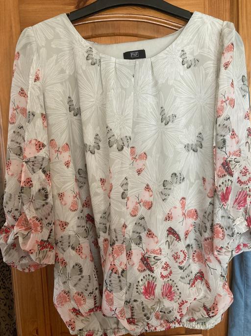 Buy & Sell West Midlands Dudley - Photos for Pretty nylon top