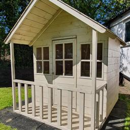 Children's Playhouse

height 146cm
width 135cm
depth 137cm


Good condition
buyer to dismantle or can lift with 2 people onto a trailer or van
£150