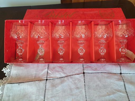 Buy & Sell Denbighshire - Wales Denbigh - Denbighshire - Photos for Fine Cut Crystal set of 6 wine glasses. (New)