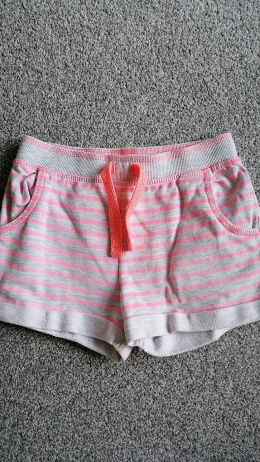 Buy & Sell Tyne and Wear Sunderland - Photos for Grey and pink strippy shorts