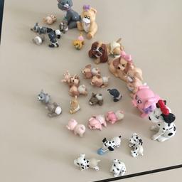 Vendo cucciolotti - magico pannolino, gioco anni 90 in buone condizioni composto da 6 serie di mamme e cuccioli: un maialino, due cani, un gatto, un coniglio e un orso.

Buone condizioni
