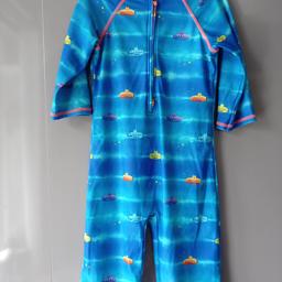 Lovely boys TED BAKER sunsafe swimsuit, age 4/5.

£5