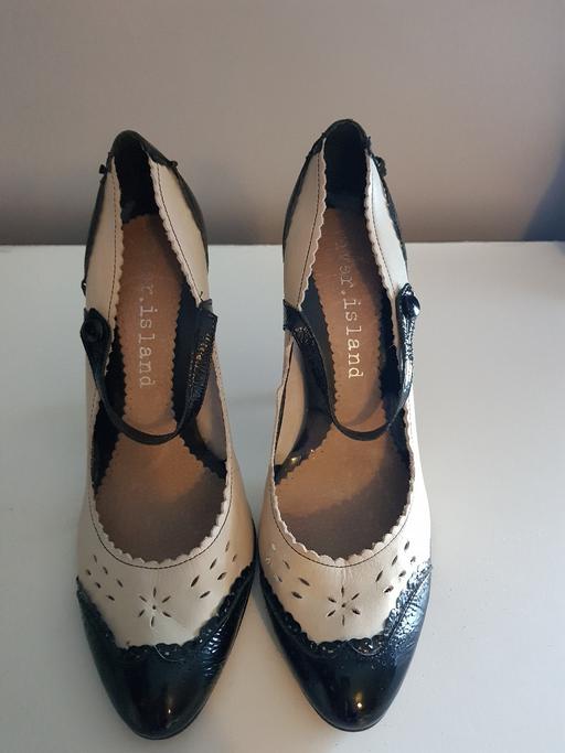 Buy & Sell Cheshire West and Chester Caughall - Cheshire West and Chester - Photos for river island heeled shoes size 7