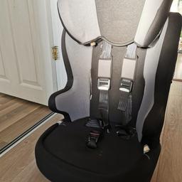 Universal car seat 9 - 18 kg (Type L7)
Used condition, the cover just needs a wash
Fully working
Black and grey colour
From a clean pet and smoke free home
Collection from Birmingham- Sheldon, no delivery option.
Thanks