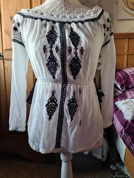 Buy & Sell County Durham Darlington - Photos for river island top