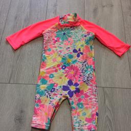 Size 1 - 1 and half years 
Good condition
Can post if postage costs are paid
