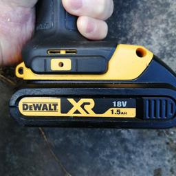 dewalt cordless brill for sale with 18v battery excellent condition fully working any question just ask