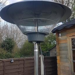 electric patio heater
has been resprayed silver with high heat paint
all works as it should
only for sale as no longer needed.
COLLECTION ONLY