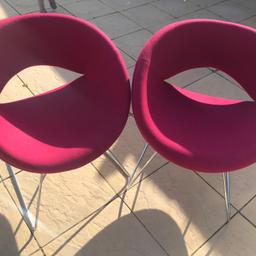 Great condition chairs that are quirky and made for comfort. Great design

Boss design group chair
Pink colour
Can be dropped for a fee within London.
Comes as a pair.