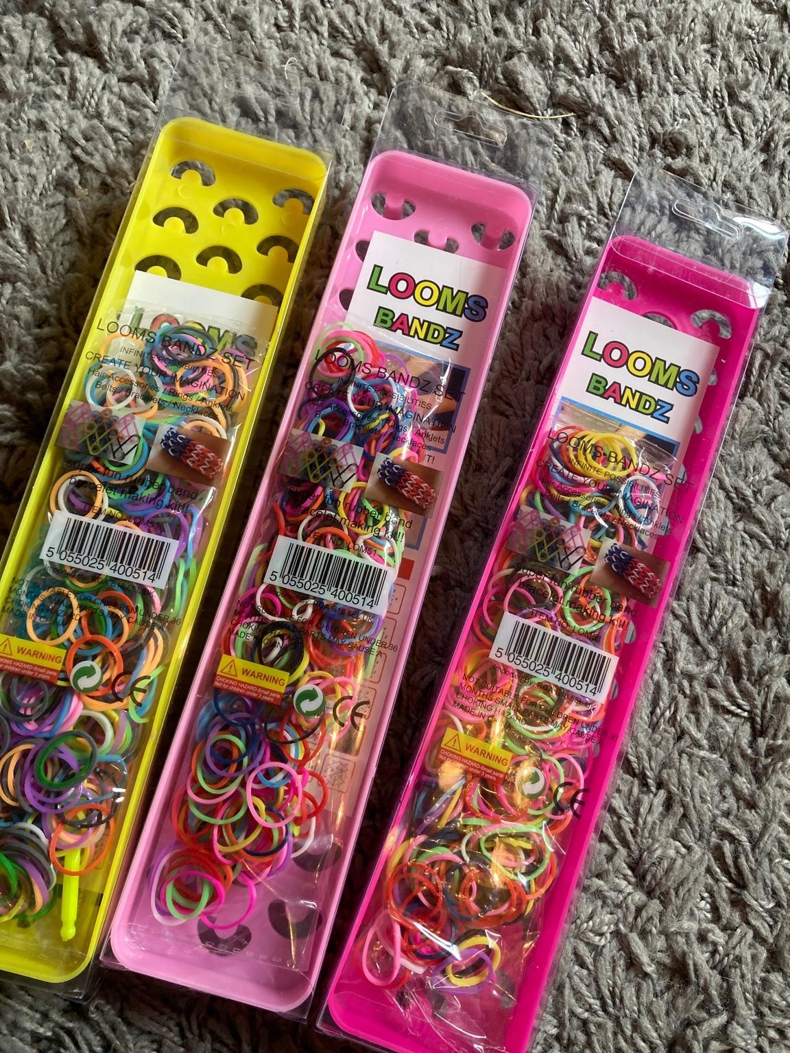 Looms Bandz Set X 3 In B36 Solihull For £1.00 For Sale 