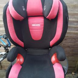Used car seat for 15 - 36kg, for approx 3 to 12 year old. Built in speakers doesn't work.
