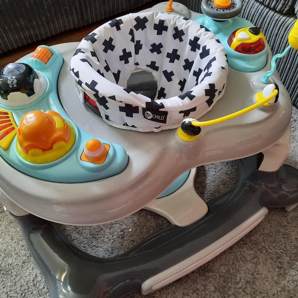 Baby walker/rocker in DY1 Dudley für £ 14,00 zum Verkauf | Shpock AT