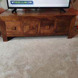 Immaculate condition
Next Dakota coffee table or tv unit
8 draws 4 each side
Sturdy
Looking for £75
No returns or refunds