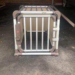 Transportbox fürs Auto
Für mittelgrosse Hunde
In sehr gutem Zustand
Nur Selbstabholer
Kein Versand