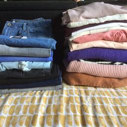A bundle of ladies clothing size 14/16. Would suit younger adult (I’m in my 20s) 

Includes 3 pairs of brand new boohoo high waisted jeans (were £18 per pair), blouses, tops, jumpers.

All jeans are high waisted 

Brands are NEWLOOK, topshop, boohoo, SHEIN, primark, RIVER ISLAND. 

No offers sorry. Collection from Crewe, advertised elsewhere