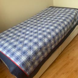 Single divan bed with a Lush 1500 memory, 13” deep mattress. This bed has been in our spare room, covered with a cotton throw to avoid any dust/damage.
Surplus to requirements and space needed.