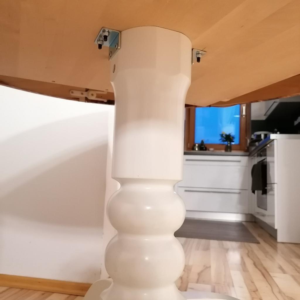 weißer Esstisch / rund / oval / ikea in 7400 Oberwart für 50,00 € zum Verkauf