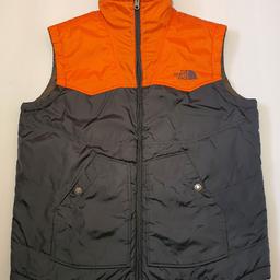 The north face Reversible Gillet

Size Small

Reversible outdoor wear, trendy looking Gillet orange and black one side and forest green the other side. 

Size Small 
(Pit to pit measurements are 53.5cm, shoulder to hem is 65.5cm) 

Near Perfect Condition (No flaws), worn a couple of times from a smoke/ pet free home. 

Please inspect pictures before purchasing I pride myself on my honesty!