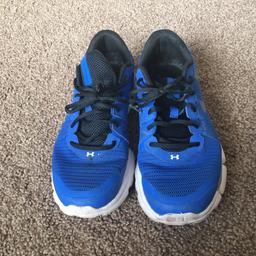Men’s under armour trainers size 10
Blue in colour
Excellent condition
Buyer to collect