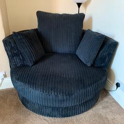 Navy blue cuddle chair with swivel with removable cushions
Good condition from a smoke free home 
Selling as I am moving out 😊
Will be properly cleaned before pick up 
Included measurements but if you have any questions, please ask!