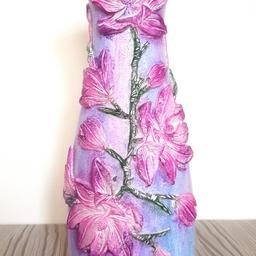 Height: 25 Centimetres; Width: 12 Centimetres

Description
Unique tall vase with beautiful magnolia flowers. All details are hand-painted.
If you looking for absolutely unique gift or vase it's for you.

That flower vase is suited for any modern day home. Great benefit of this vase can be used in different environments in the home as flower vase or table centre piece.