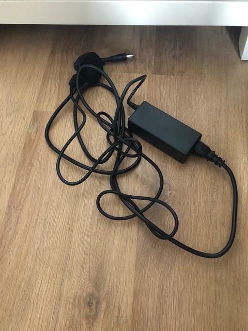 Buy & Sell South East London Bromley - Photos for Laptop charger