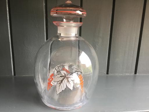 Buy & Sell Suffolk East Suffolk - Photos for Vintage Hand Painted Glass Decanter