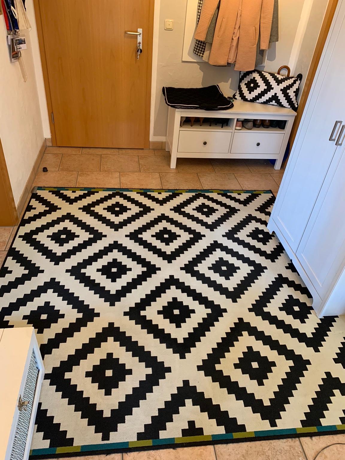 Ikea Teppich Raute schwarz weiß in 83278 Traunstein für 55,00 € zum Verkauf