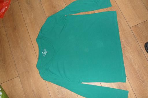 Buy & Sell Greater Manchester Manchester - Photos for LADIES GREEN T SHIRT 22