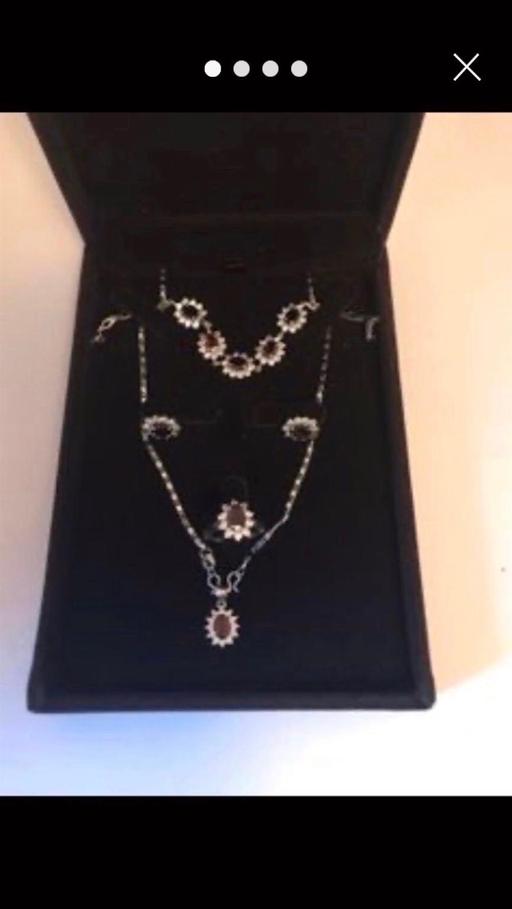 Buy & Sell West Midlands Sandwell - Photos for Sterling Silver Garnet Jewellery Set