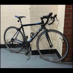-Carrera zelos ltd 14
-In amazing condition
-Rides like new, no issues
-Size medium 54cm
-Brakes on point
-Shimano tourney 7x2 gear-set
-Aluminium frame 
-Collection only
