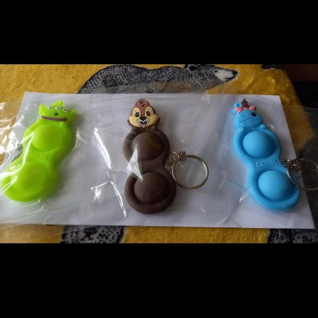 Fidget character double dimples in B71 Sandwell für 2,00 £ zum Verkauf ...