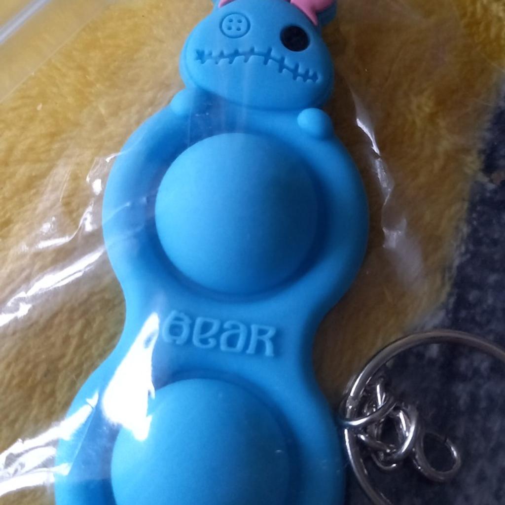 Fidget character double dimples in B71 Sandwell für 2,00 £ zum Verkauf ...