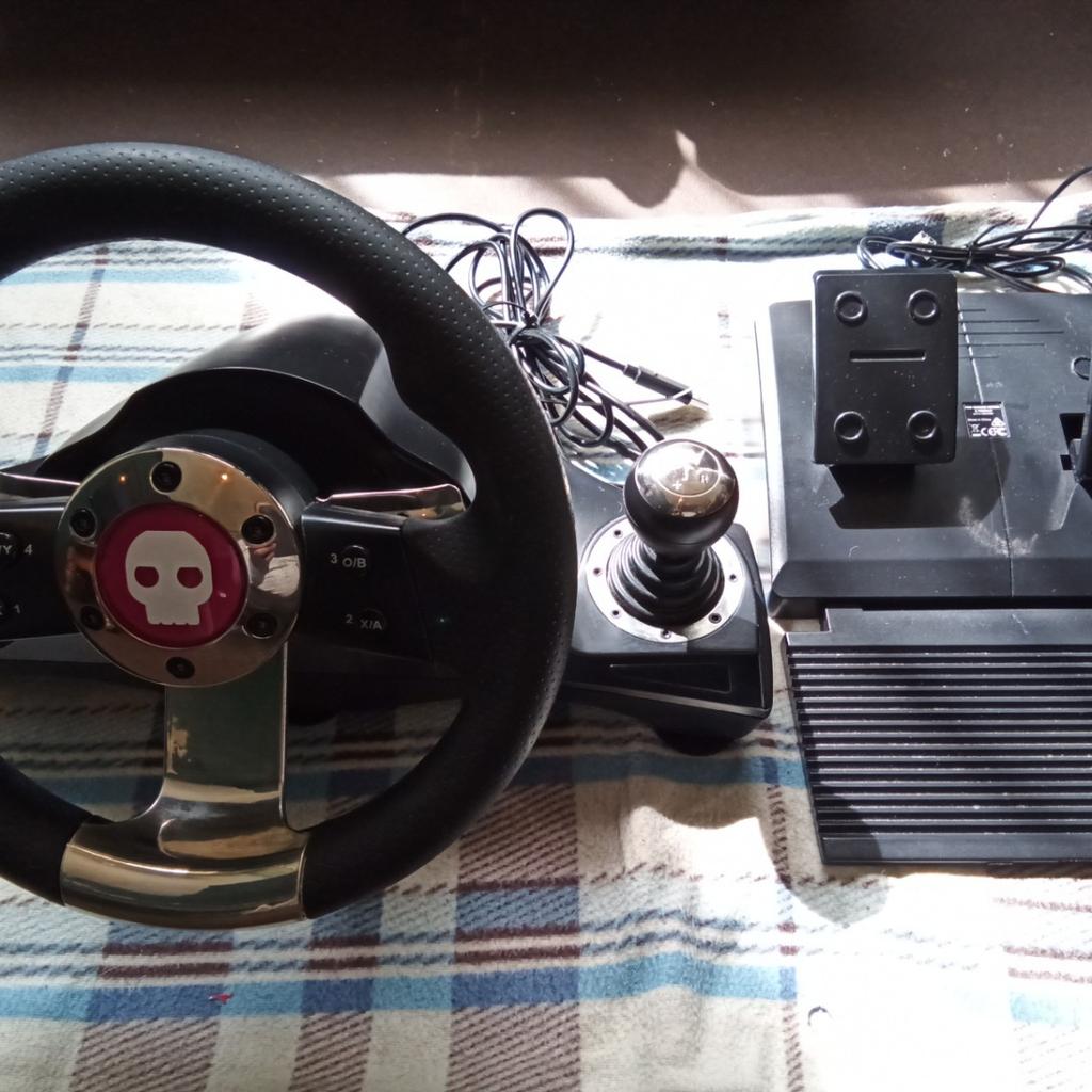 Numskull multi format pro steering wheel in SE16 London for £40.00 for