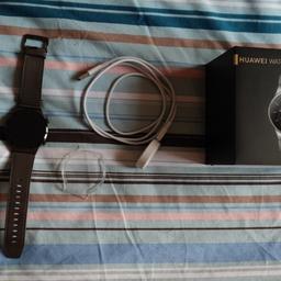 For sale Huawei GT watch 2 Pro nebula gray with clear case cover for screen.
Everything in the box. Watch in excellent condition. No marks and no scratches at all. Always with case protector on screen. 
Couple months old.
Any questions please ask.