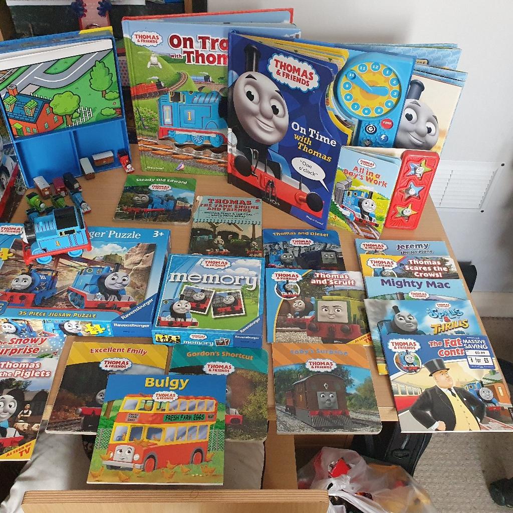 Thomas the Tank Engine Bundle in SS2-Sea für £ 20,00 zum Verkauf ...
