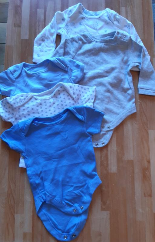 Buy & Sell Pembrokeshire - Wales Clarbeston Road - Pembrokeshire - Photos for Baby Boys Bodysuits - 0-3 months UK 