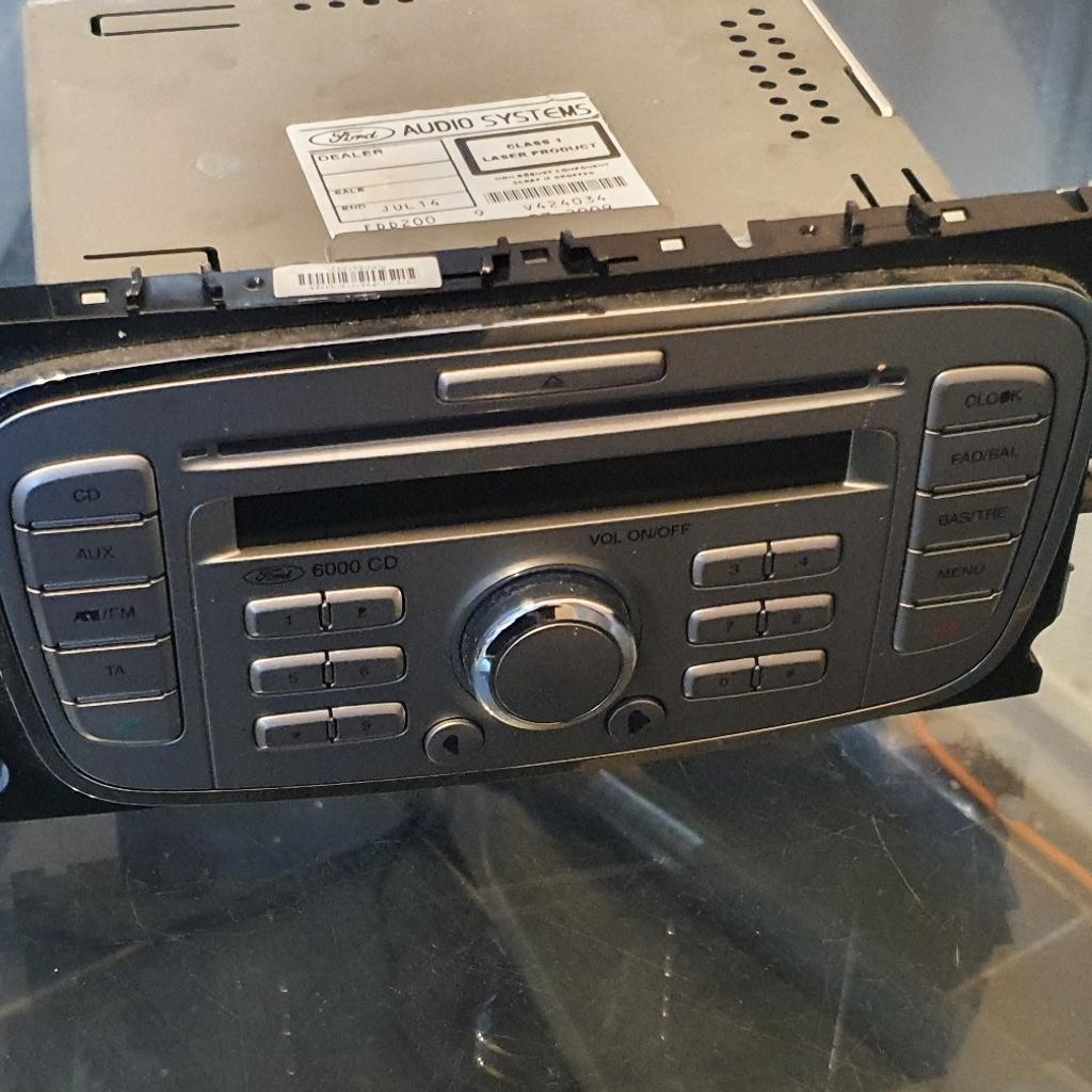 FORD 6000 CD CAR RADIO CD PLAYER MK4 MONDEO in N9 London für £ 40,00