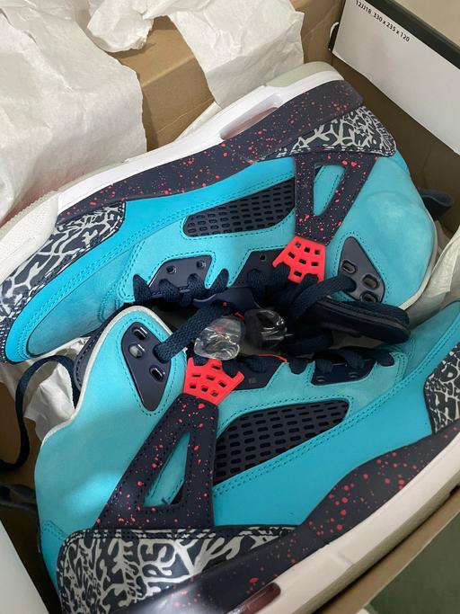 Buy & Sell South East London Croydon - Photos for Jordan spizike trainers