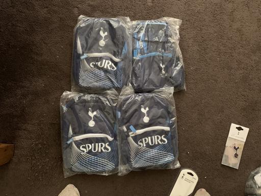 Buy & Sell Essex Southend-on-Sea - Photos for Tottenham Spurs Child’s backpack x 4