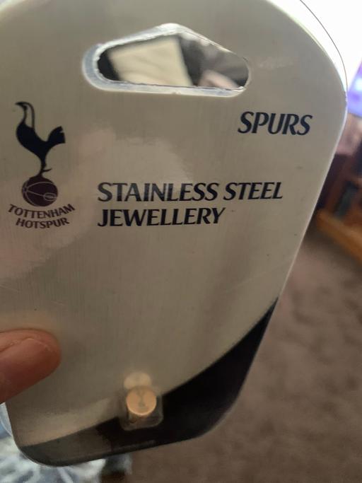 Buy & Sell Essex Southend-on-Sea - Photos for Tottenham Spurs Football Earring