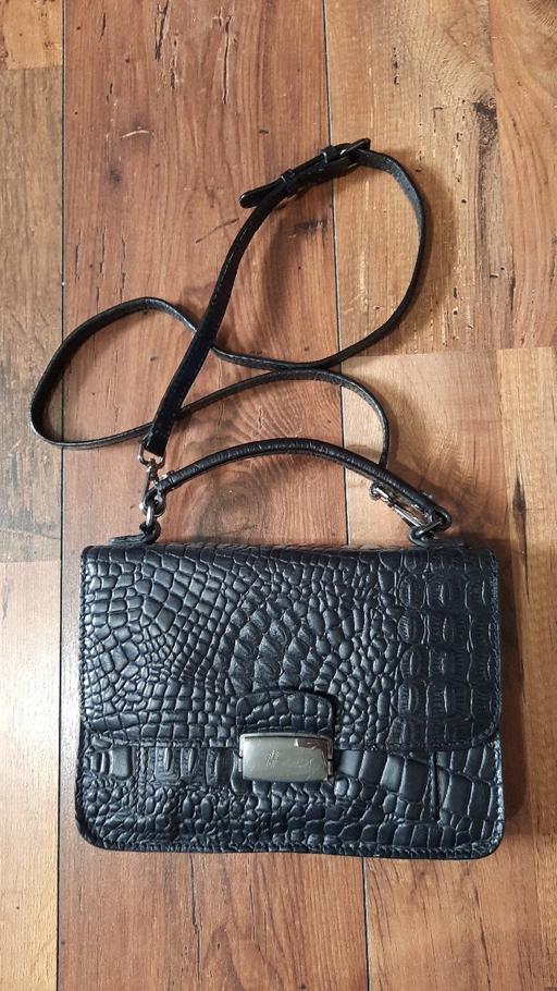 Buy & Sell West Midlands Birmingham - Photos for Black leather shoulder bag Clarks