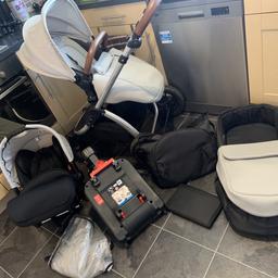 Excellent condition
Comes with everything inc
Rain cover
Changing bag with mat
Foot muffs
Car seat
Isofix
Carry cot
Seat
And more

We haven’t had this long and now changed to a stroller.

Collection only