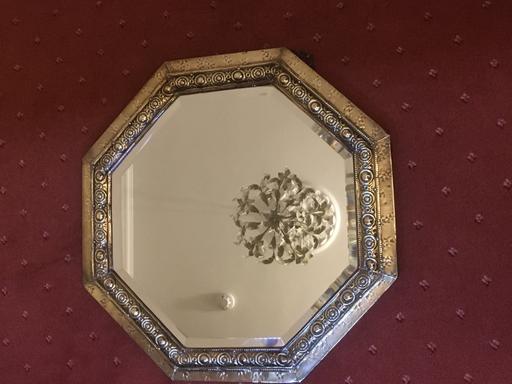 Buy & Sell North Yorkshire Ripon - North Yorkshire - Photos for VINTAGE OCTAGONAL BRASS MIRROR