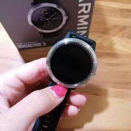 Verkaufe meine gebrauchte jedoch in gutem Zustand Garmin Vivoactive 3 smart watch. 

Inkl. Panzerglas und Band zum tauschen.

Leichte abnützungen vorhanden aber nur minimal und kaum zu sehen.