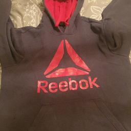 retro reebok hoodie only worn once brought from America flagstaff brill condition from smoke free house ,just don't wear it anymore size medium would say def 14