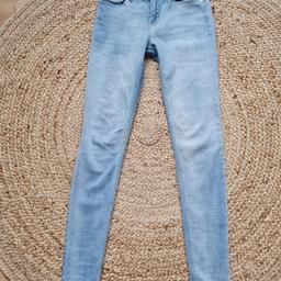 Helle Skinny Highwest Jeans von Mango 36. Versandkosten trägt der Käufer