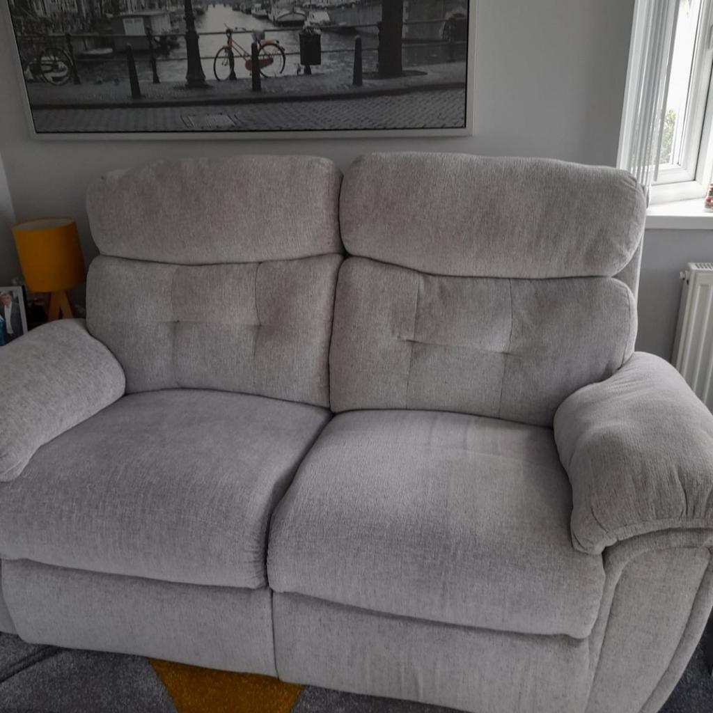Scs reclining two seater sofa in WV10 Wolverhampton für 150,00 £ zum
